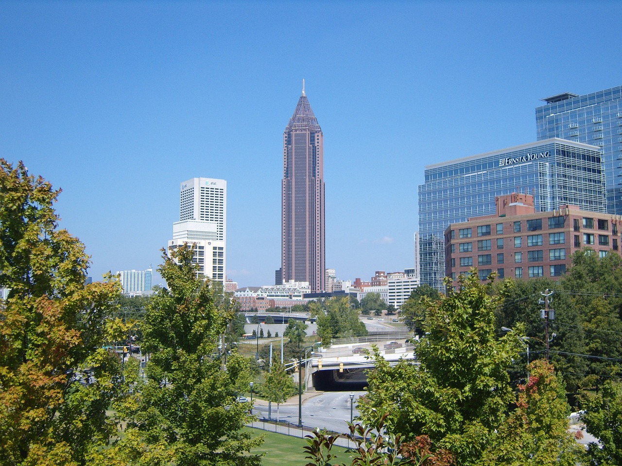 大旺最新楼盘，城市繁荣地标，新宠之选